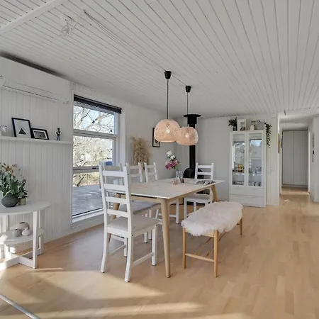 Stunning In With Wifi Knebel